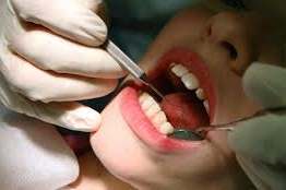 Zahn Attest Untersuchung